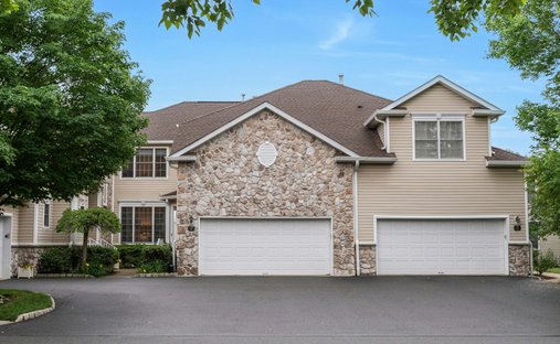 House in West Orange, New Jersey, United States 1