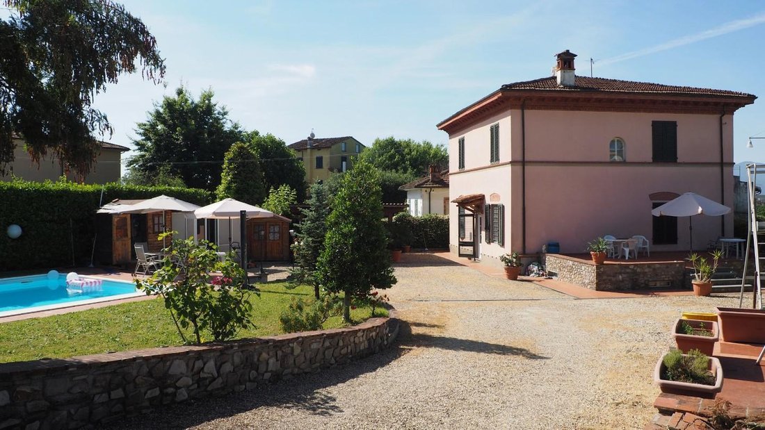 Villa in Capannori, Tuscany, Italy 3 - 15804967