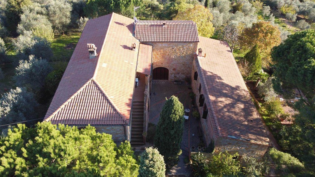 Trequanda, Tuscany, Italy 4 - 15804980