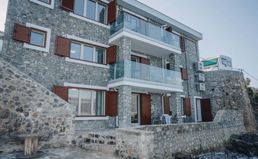 Villa in Krašići, Tivat Municipality, Montenegro 1