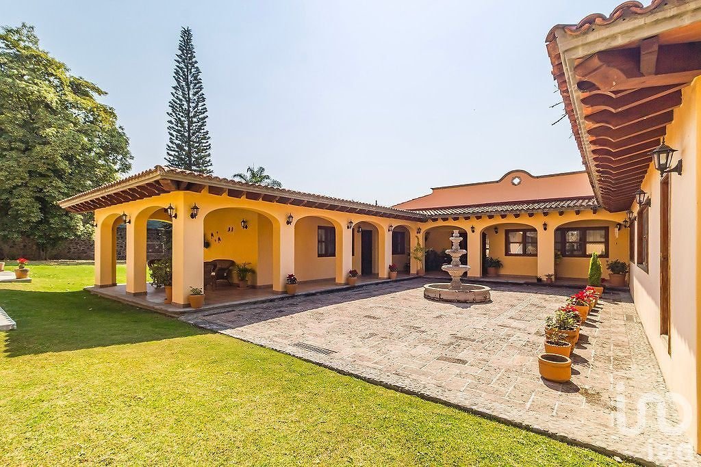 House in Cuernavaca, Morelos, Mexico 2 - 15803327