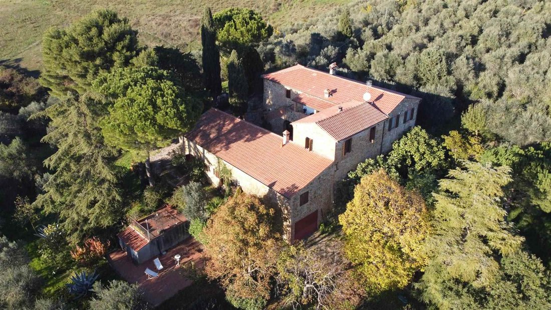 Trequanda, Tuscany, Italy 3 - 15804980