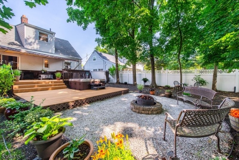House in Wayne, New Jersey, United States 5 - 15806442
