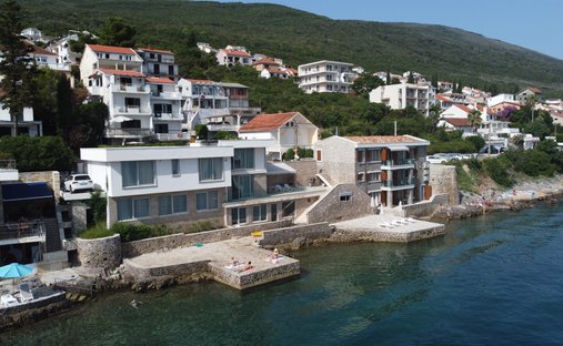 Villa in Krašići, Tivat Municipality, Montenegro 1