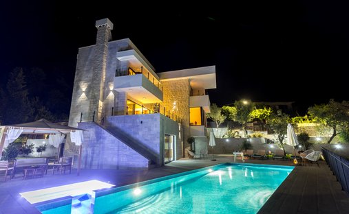 Townhouse in Đenovići, Herceg Novi Municipality, Montenegro 1