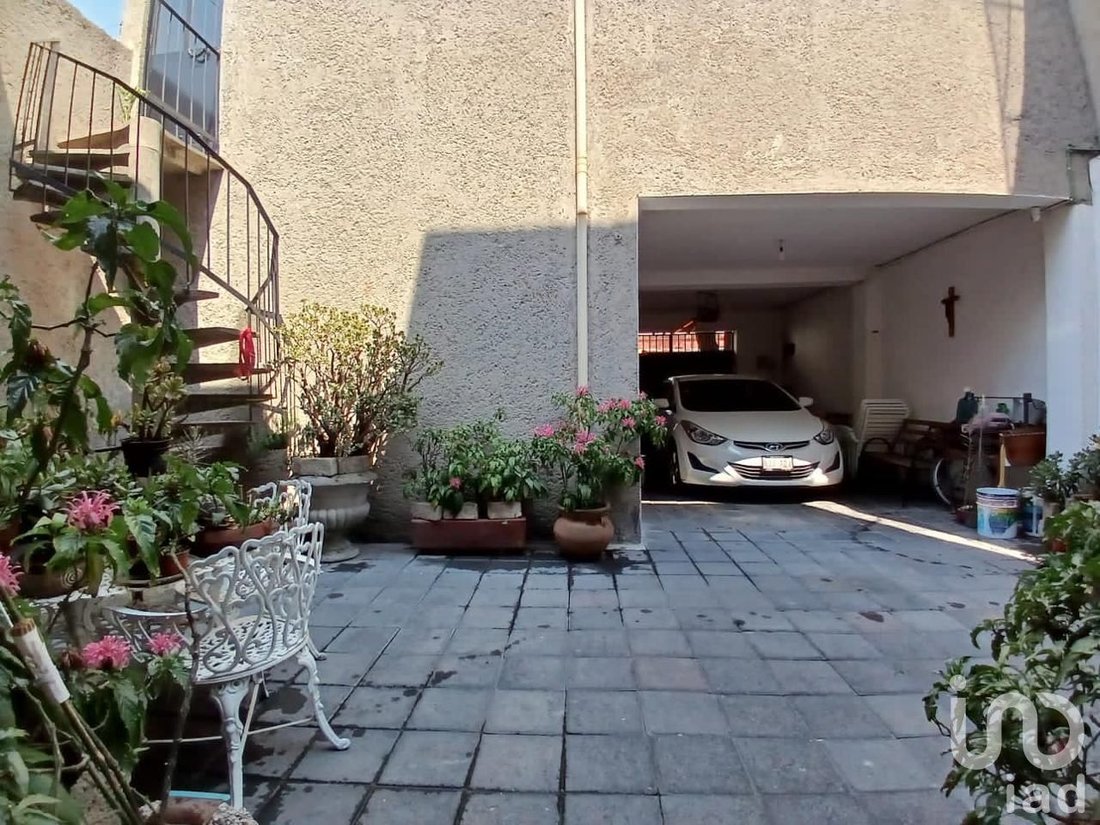 House in Santa Catarina Yecahuitzotl, Mexico City, Mexico 3 - 15803678
