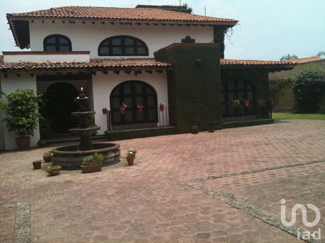 House in Lomas de Cocoyoc, Morelos, Mexico 2 - 15802642