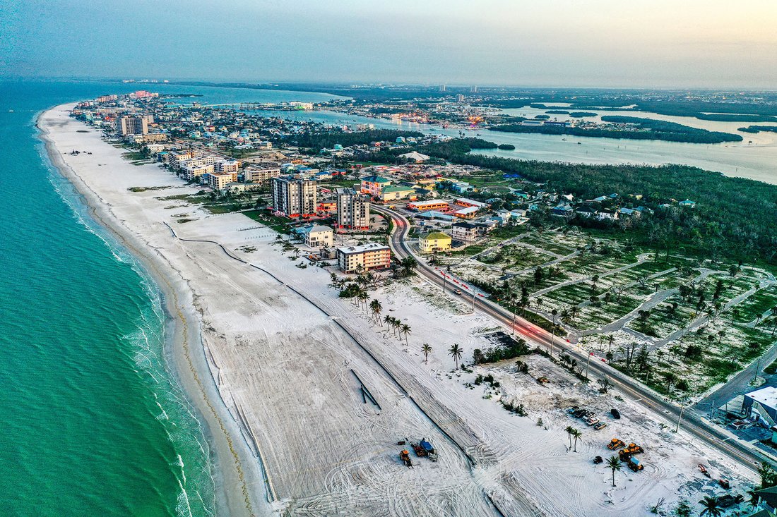 Land in Fort Myers Beach, Florida, United States 1 - 15291502