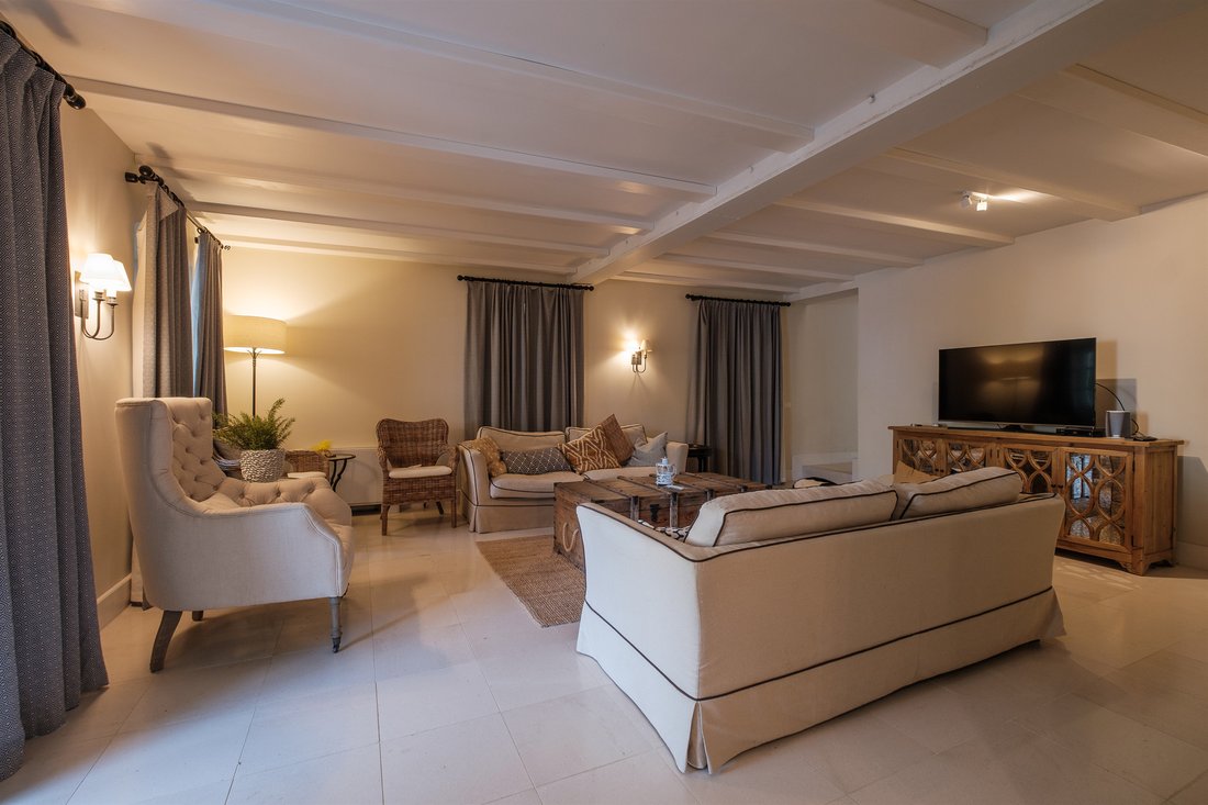 Villa in Kotor, Kotor Municipality, Montenegro 2 - 15800727