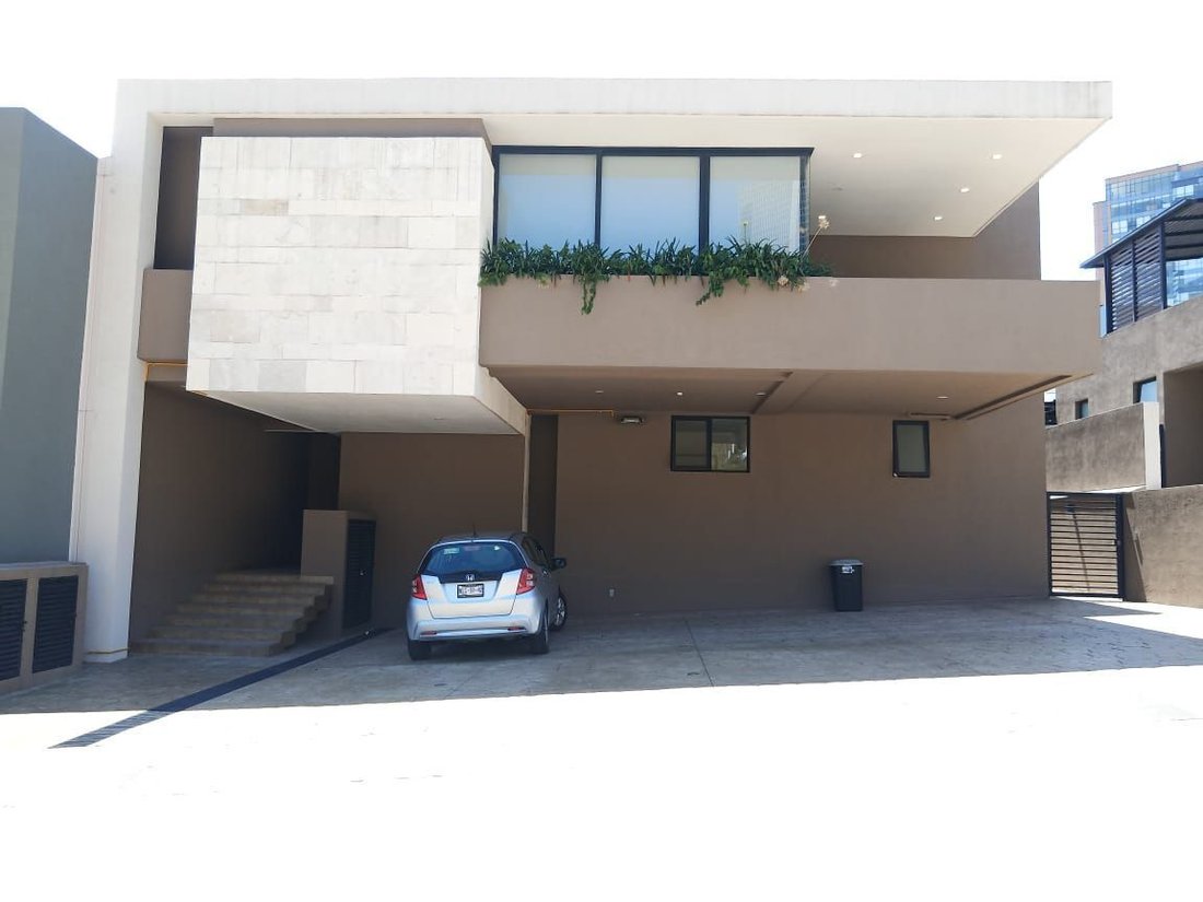 House in Naucalpan de Juárez, State of Mexico, Mexico 1 - 15804553