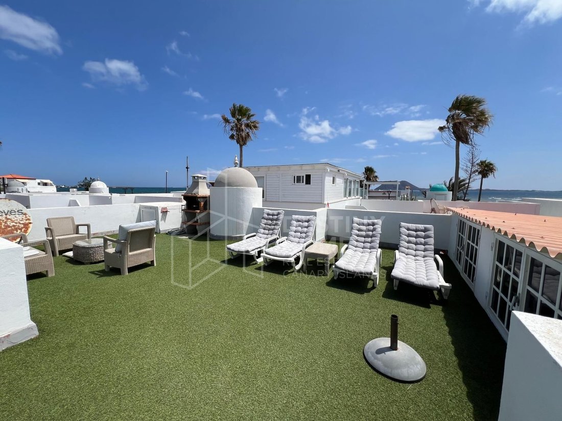 Chalet in La Oliva, Canary Islands, Spain 1 - 15805087