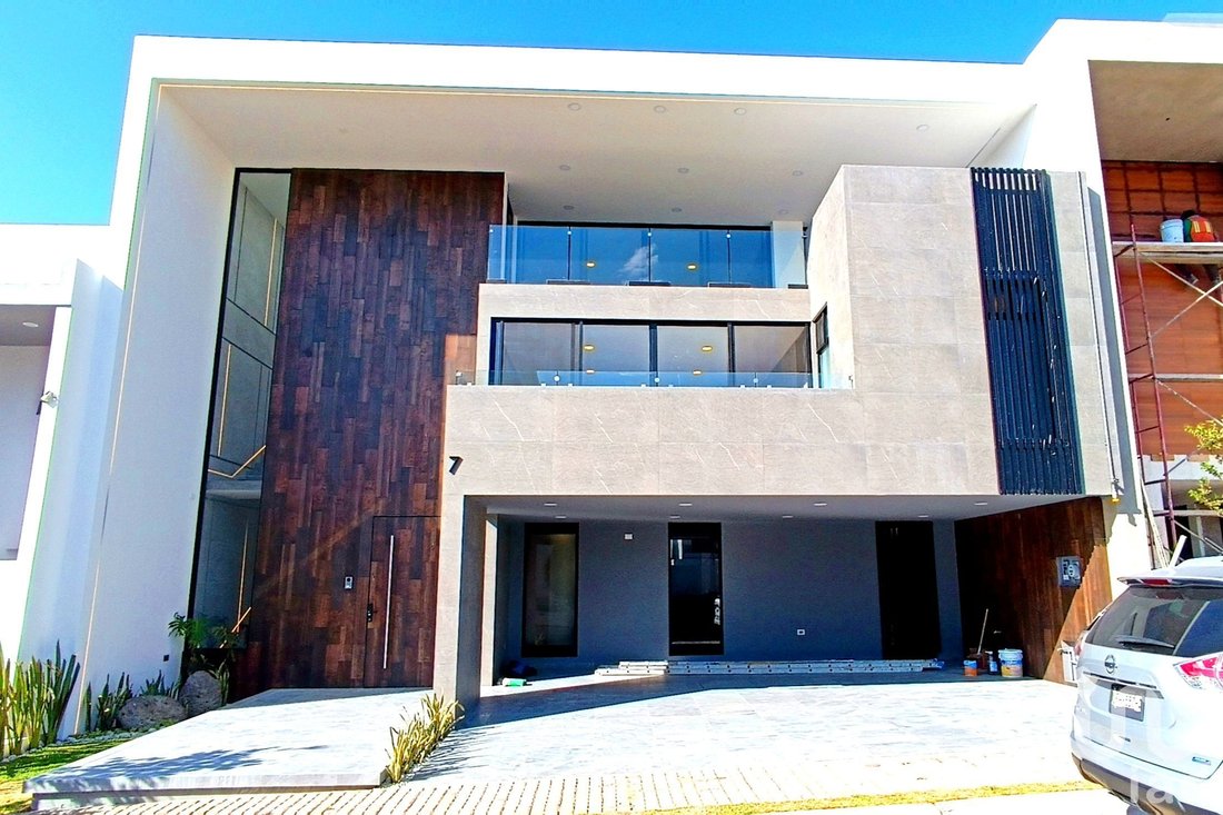 House in Lomas de Angelópolis, Puebla, Mexico 1 - 15803234