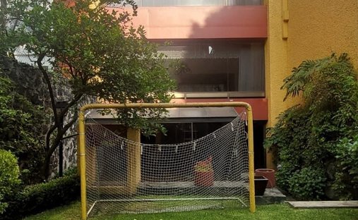 House in Santa Catarina Yecahuitzotl, Mexico City, Mexico 1