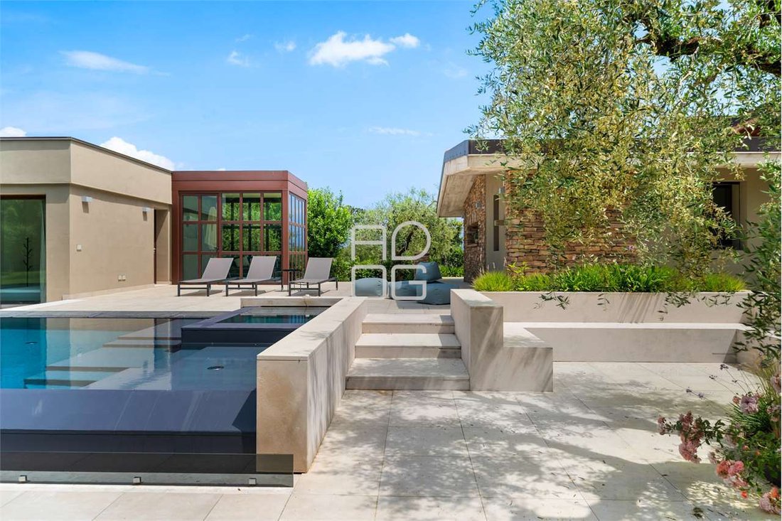 Villa in Manerba del Garda, Lombardy, Italy 4 - 15805123