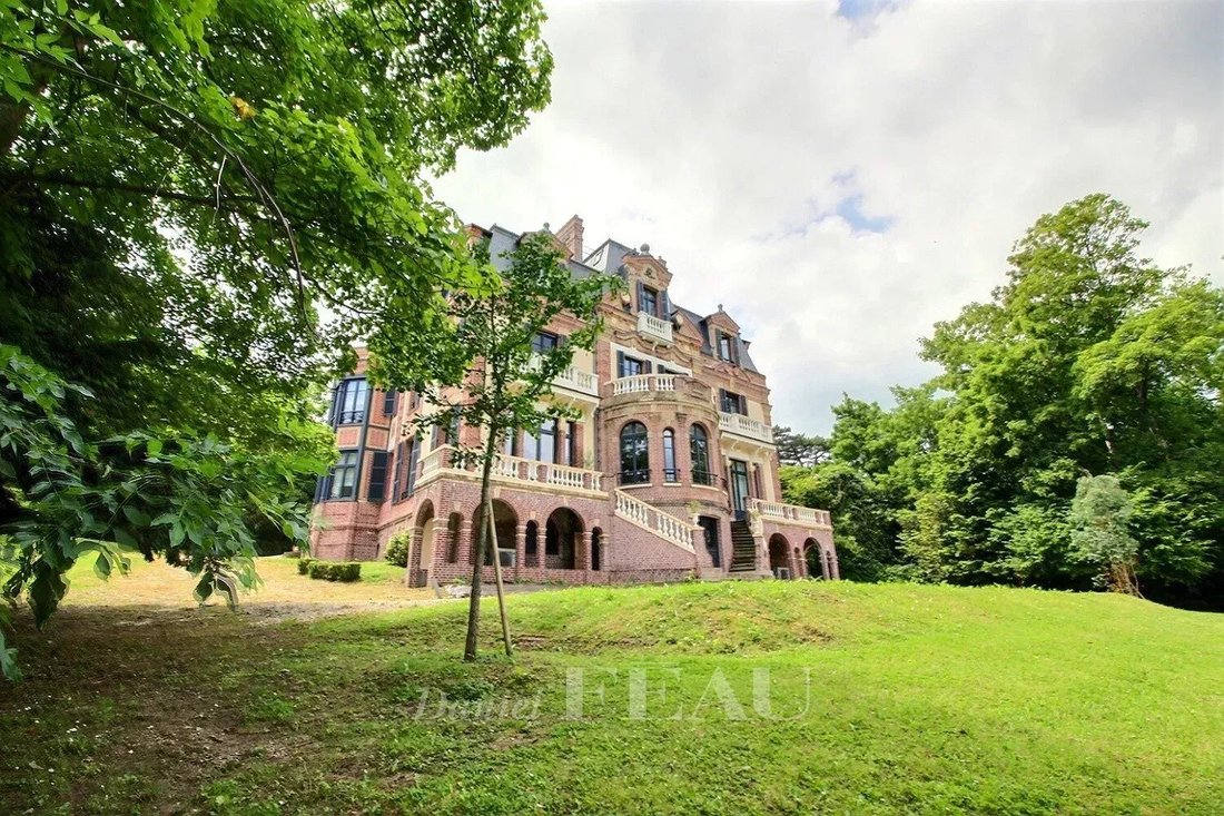 Estate in Villers-sur-Mer, Normandy, France 2 - 15786011