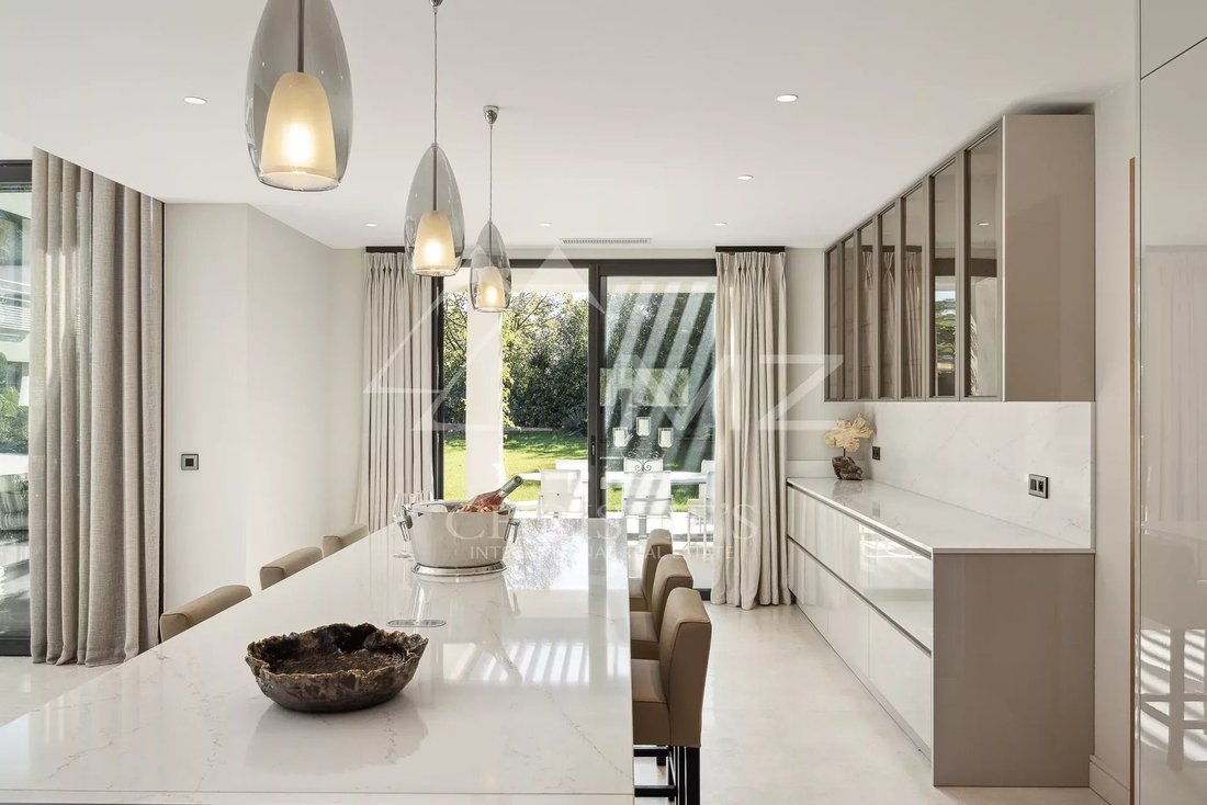 Villa à Mougins, Provence-Alpes-Côte d'Azur, France 4 - 15558637