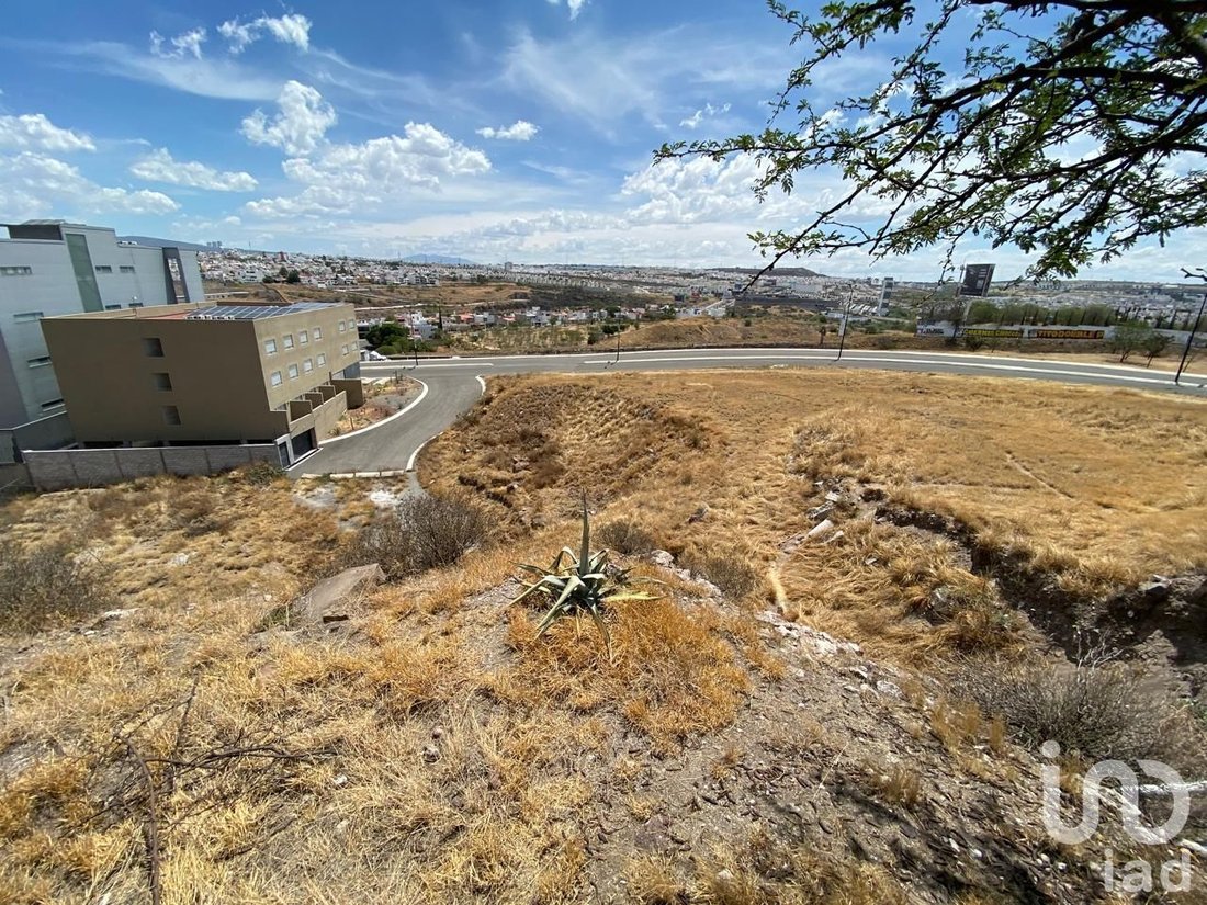 Terreno en Santiago de Querétaro, Querétaro, México 1 - 15803462