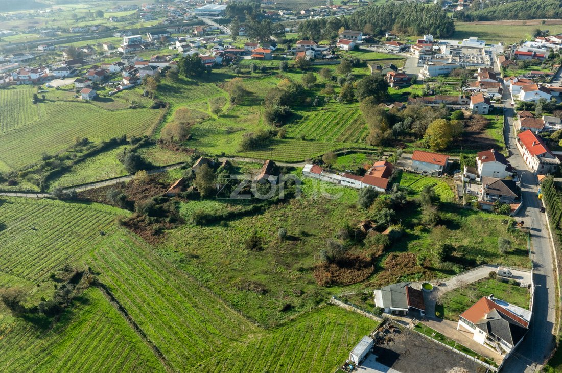 Land in Croca, Distrikt Porto, Portugal 1 - 14999953
