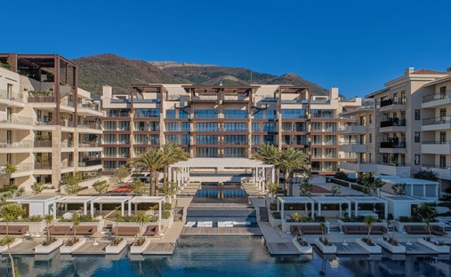 Wohnung in Tivat, Tivat Municipality, Montenegro 1