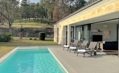 House in Gardegan-et-Tourtirac, Nouvelle-Aquitaine, France 1
