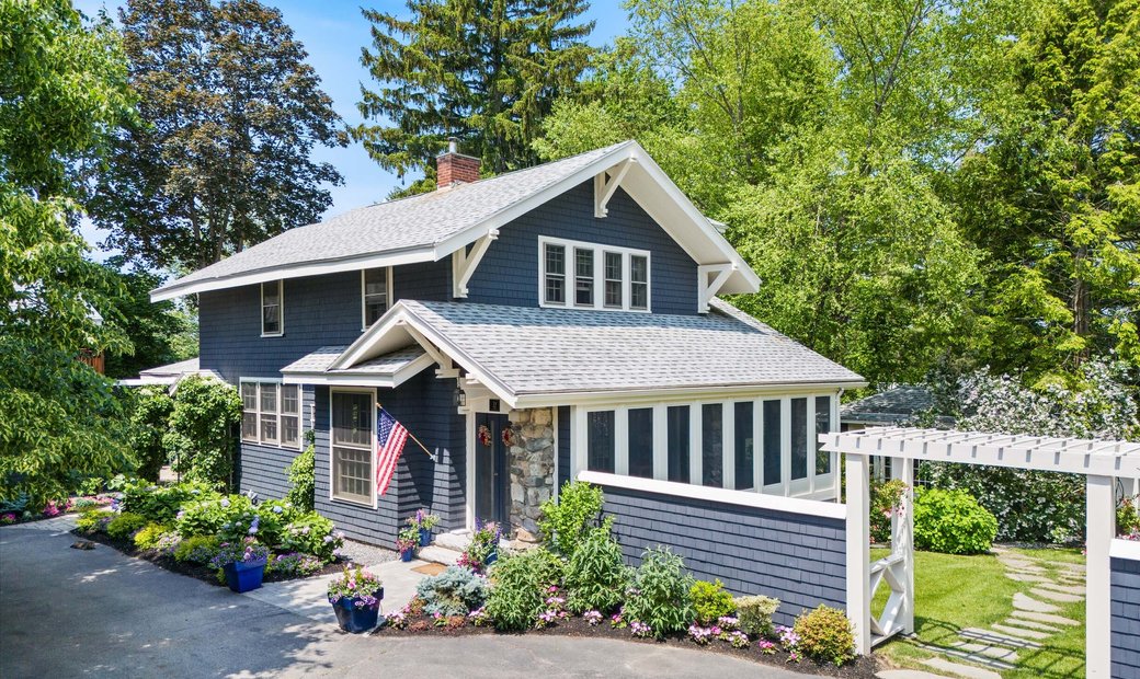 Unique Three-Unit Property