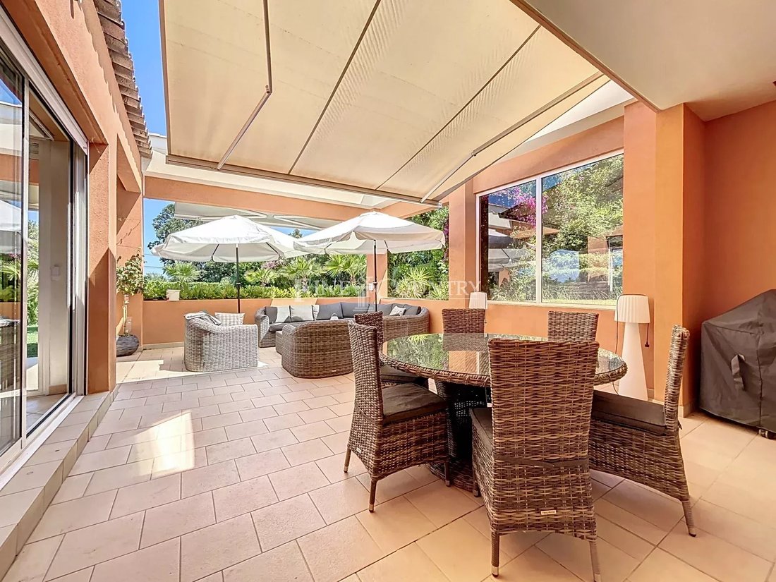 Villa in Le Grand Duc-Minelle, Mandelieu-la-Napoule, France 5 - 15523530