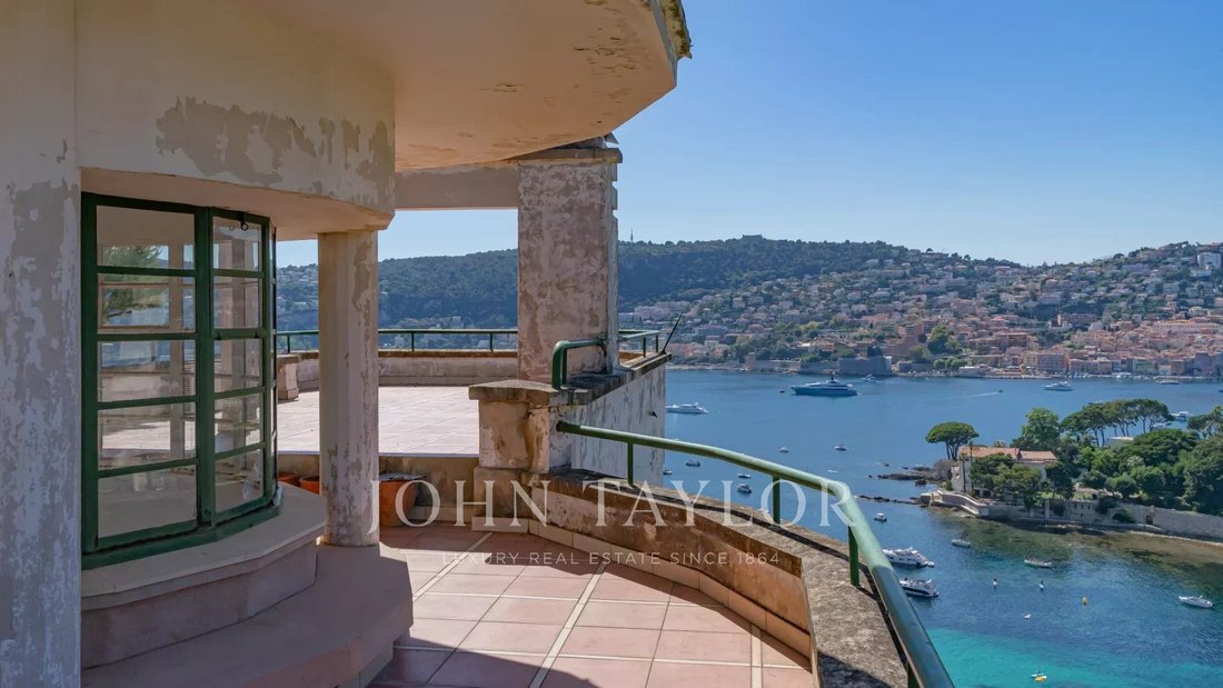 Villa in Saint-Jean-Cap-Ferrat, Provence-Alpes-Côte d'Azur, France 4 - 15805223