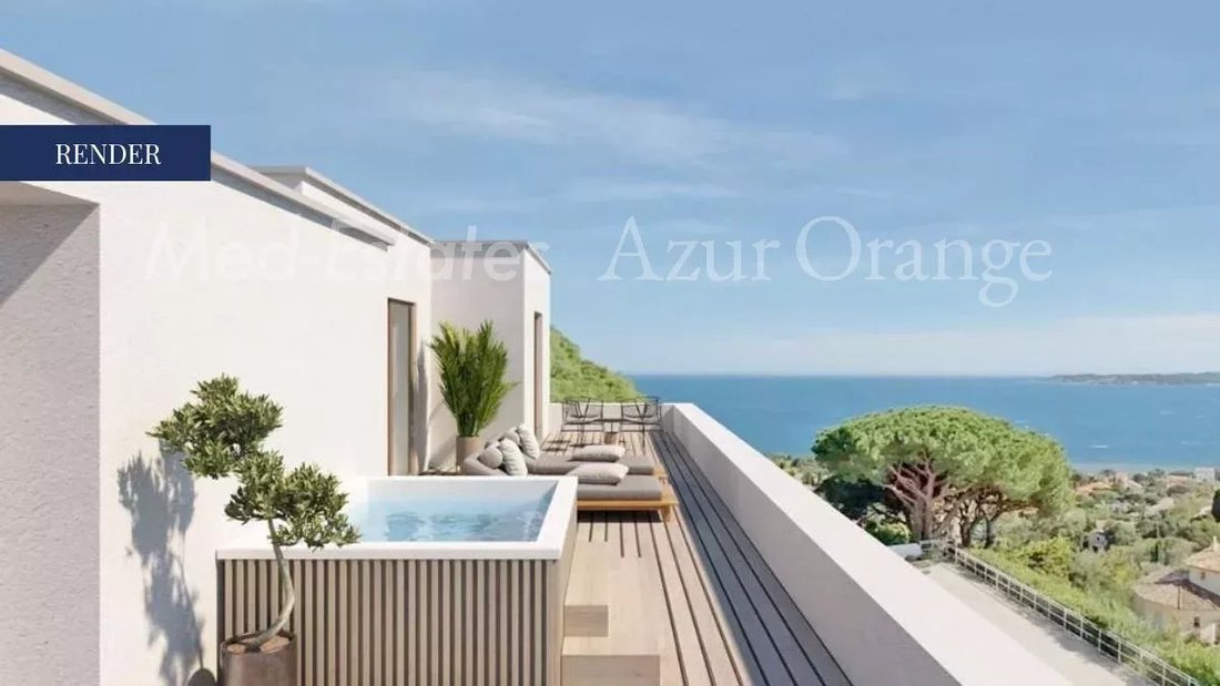 Estate in Ville-Les Saquedes-Le Bouillonnet, Sainte-Maxime, France 1 - 15802028
