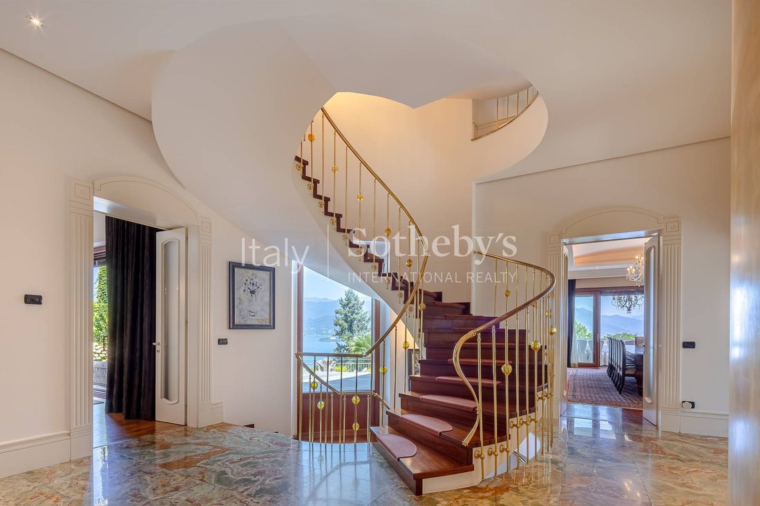 House in Stresa, Piedmont, Italy 3 - 15801696