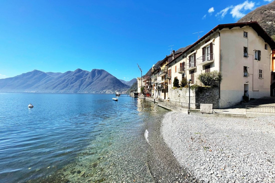 House in Colonno, Lombardy, Italy 1 - 15374658