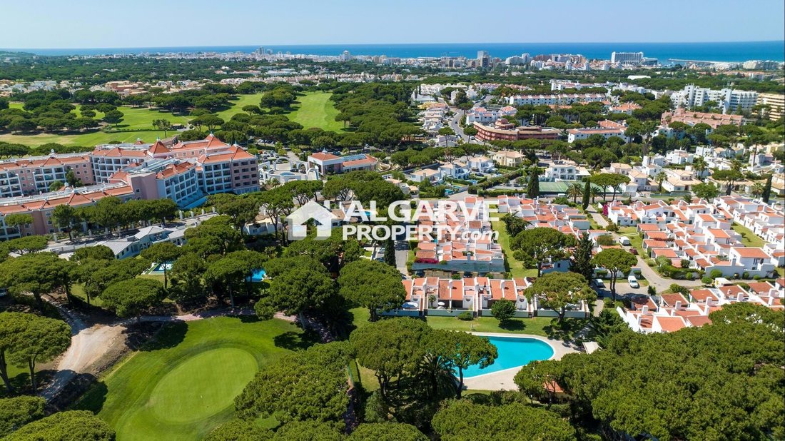Villa in Vilamoura, Quarteira, Algarve 4 - 15804209