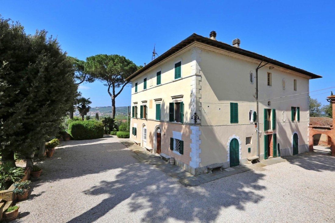 Villa in Sinalunga, Tuscany, Italy 3 - 15805302