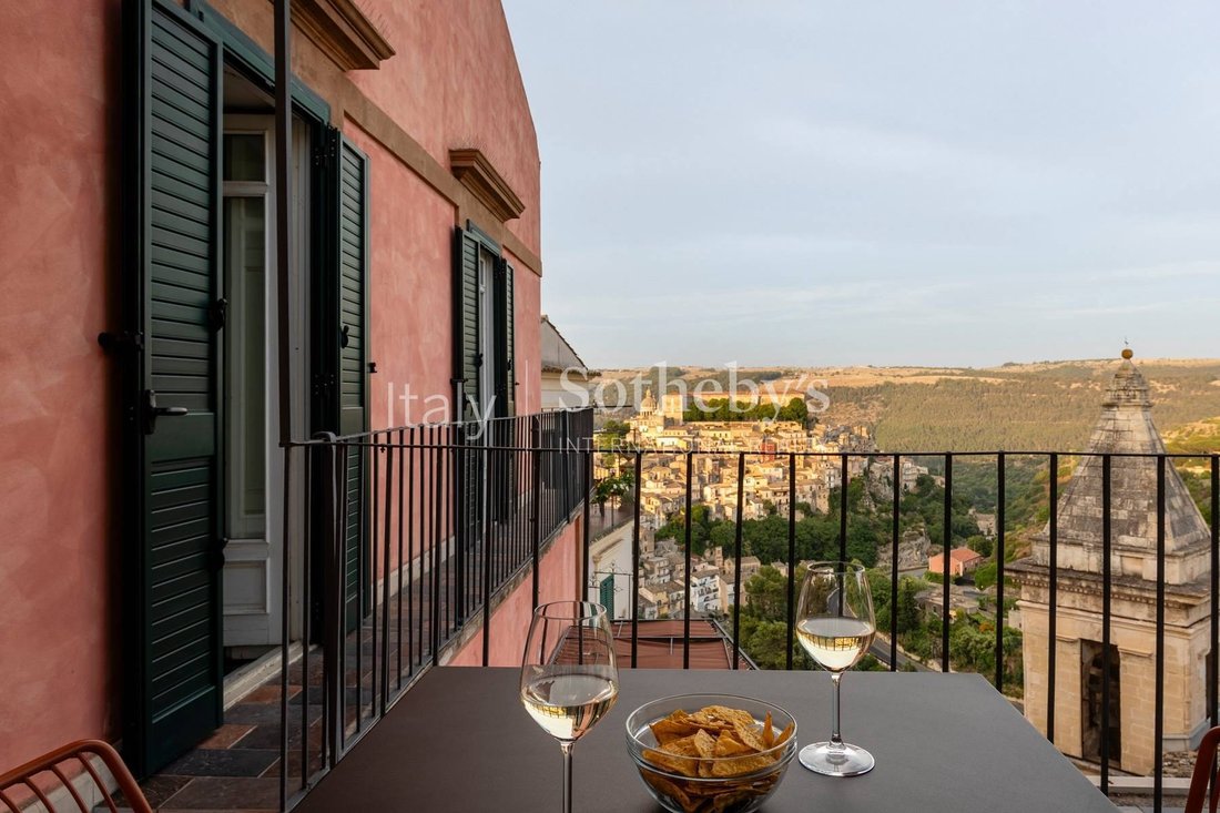 House in Ibla, Ragusa, Sicily 2 - 15750229