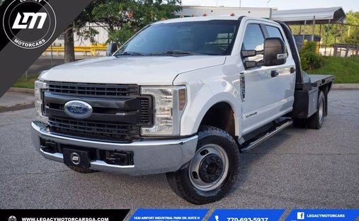 2017 Ford F350 Super Duty Crew Cab &amp; Chassis XL Cab &amp; Chassis 4D in Marietta, GA, United States 1