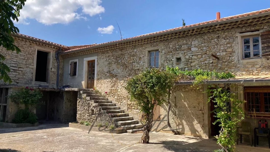 Farm Ranch in Montbrison-sur-Lez, Auvergne-Rhône-Alpes, France 3 - 15802305