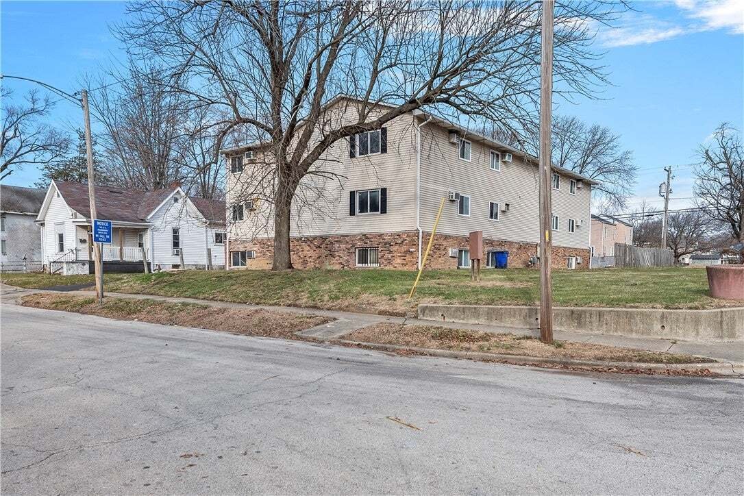 House in Decatur, Illinois, United States 2 - 15804863