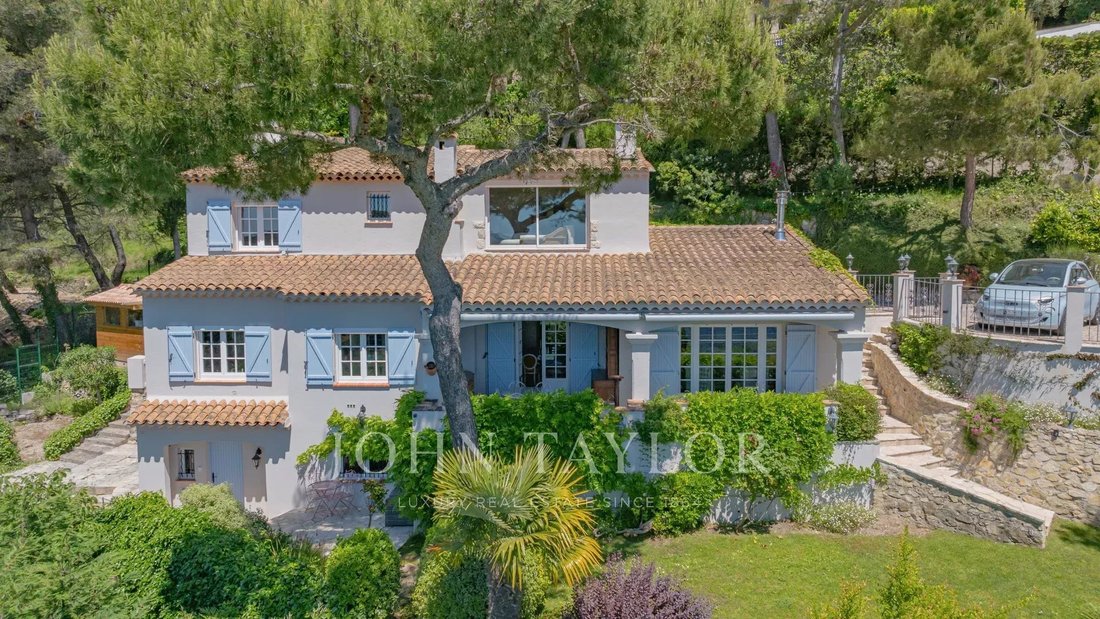 Villa in Èze, Provence-Alpes-Côte d'Azur, France 3 - 15802625