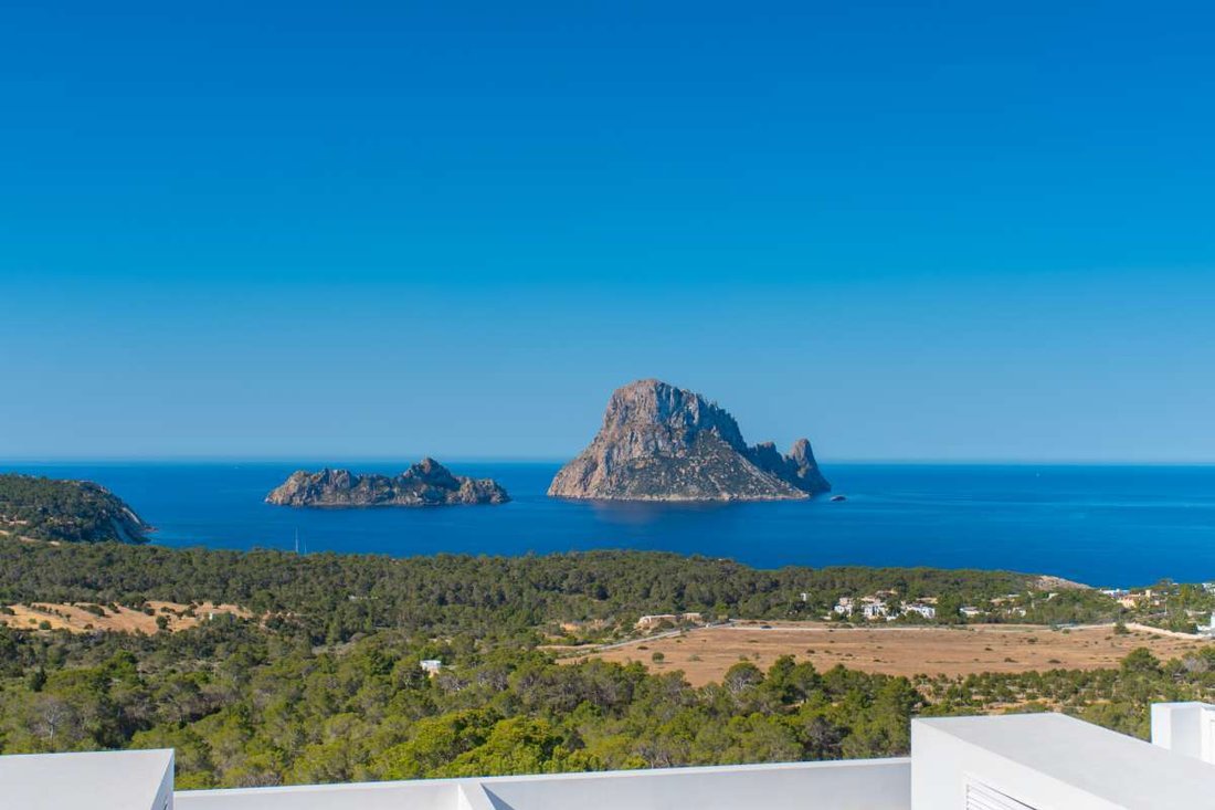 Villa in Cala Vadella, Sant Josep de sa Talaia, Balearic Islands 4 - 15802346
