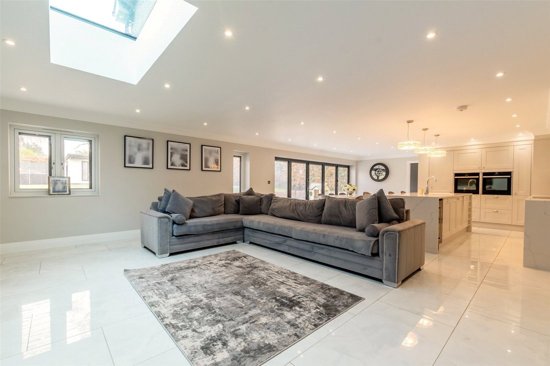 House in Shorne, England 5 - 15805177