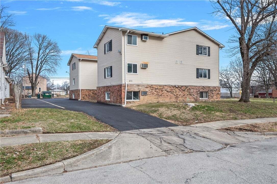 House in Decatur, Illinois, United States 1 - 15804863