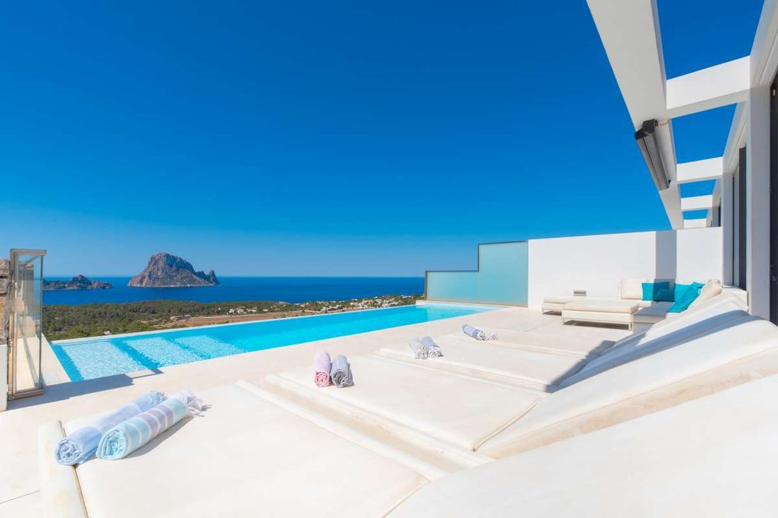 Villa in Cala Vadella, Sant Josep de sa Talaia, Balearic Islands 5 - 15802346