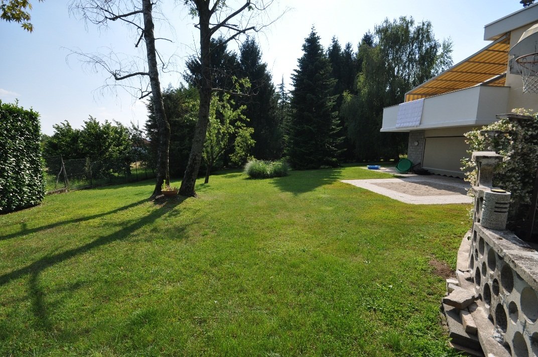 Villa in Brebbia, Lombardy, Italy 3 - 15802136