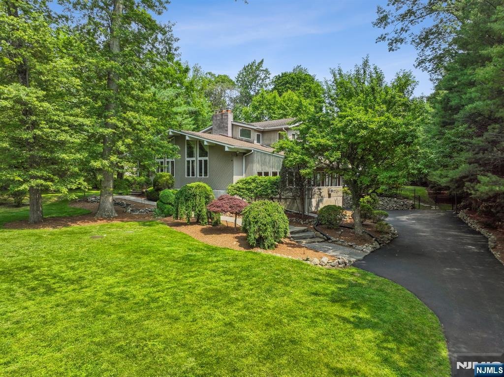 House in Saddle River, New Jersey, United States 2 - 15806222