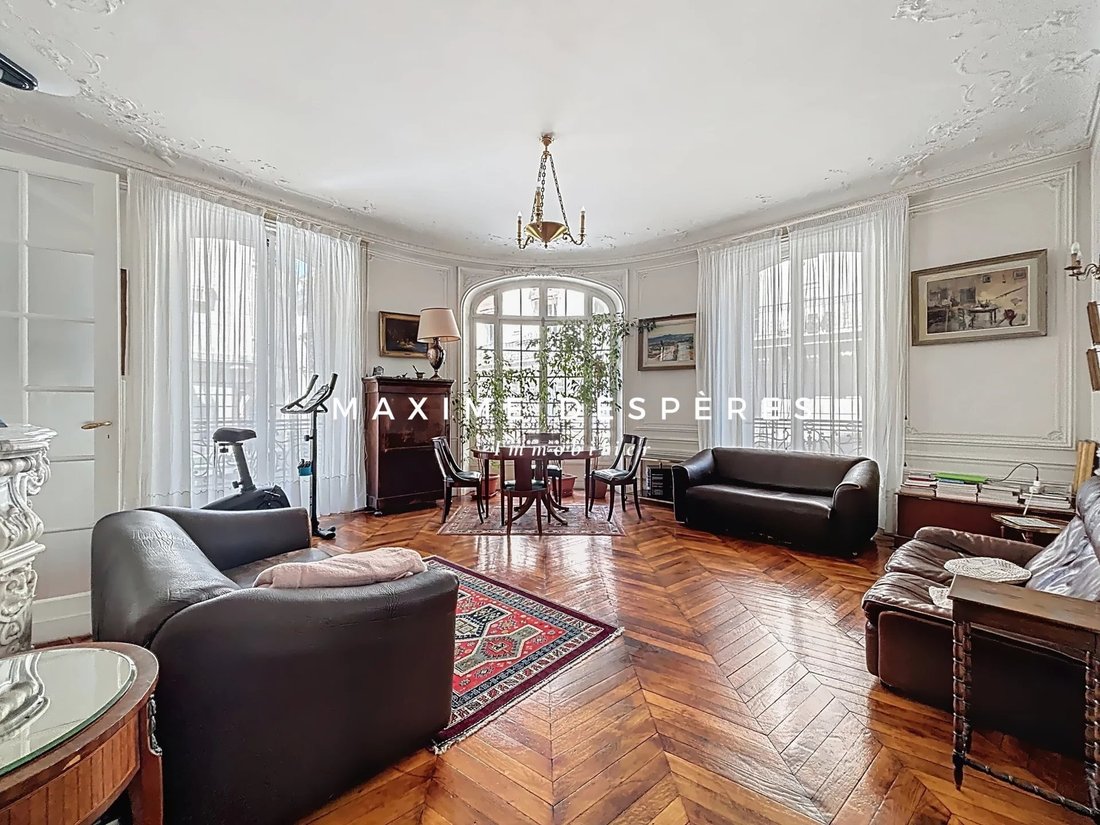 Apartment in Ternes-Maillot, Paris 17e Arrondissement, Paris 2 - 15802528