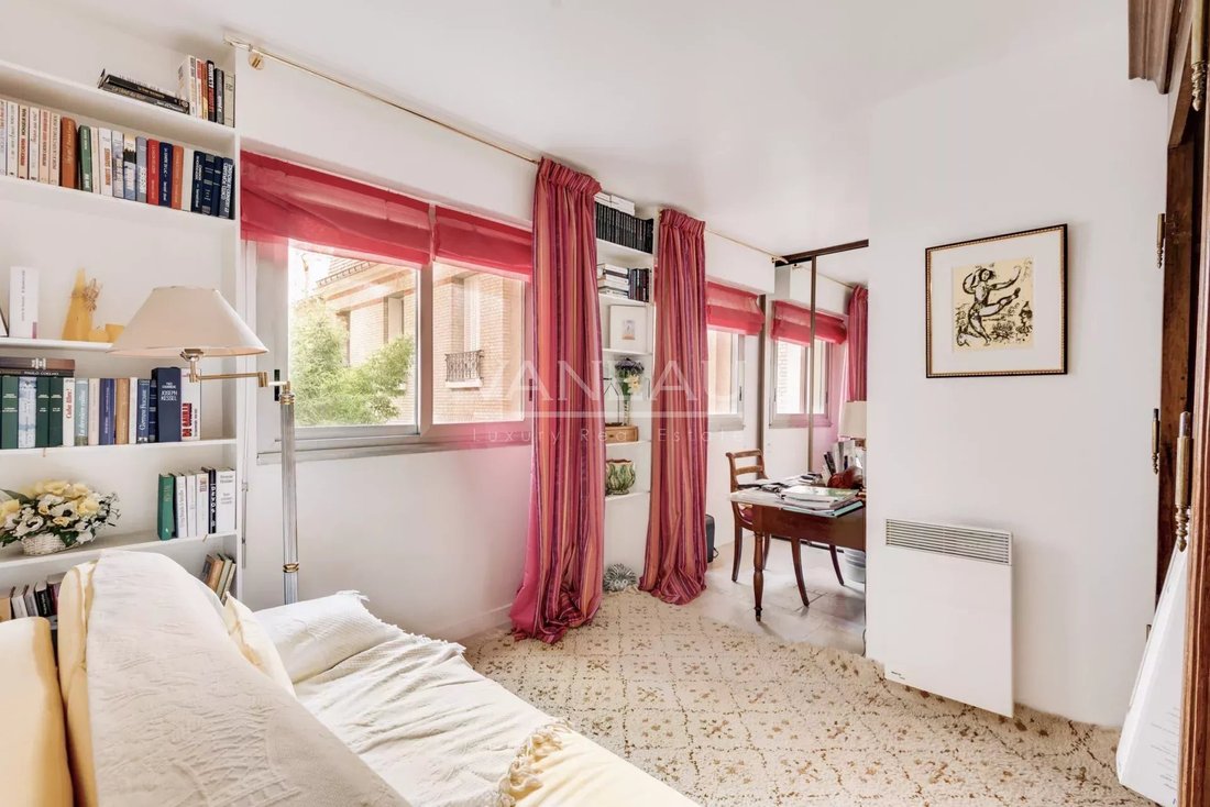 Apartment in Alleray Procession, Paris 15e Arrondissement, Paris 5 - 13057245