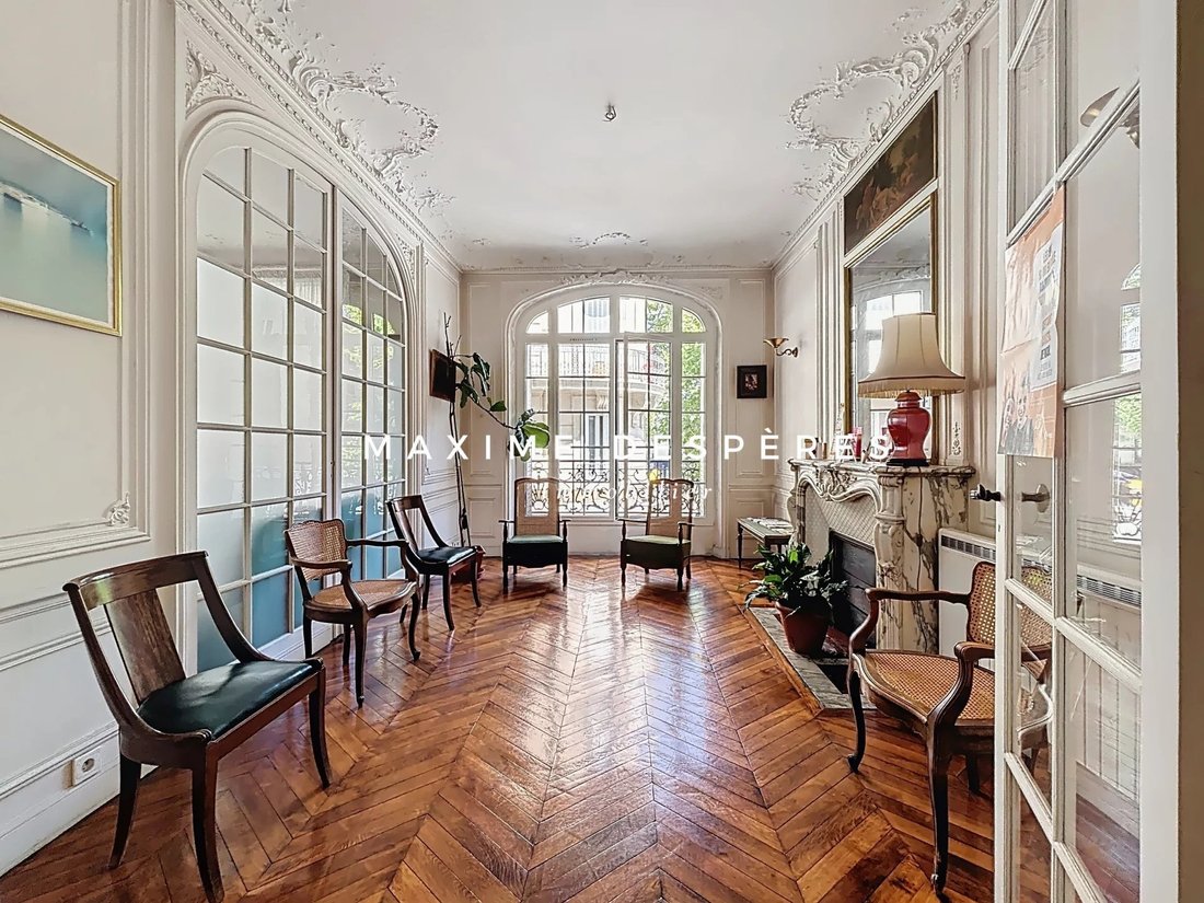 Apartment in Ternes-Maillot, Paris 17e Arrondissement, Paris 5 - 15802528
