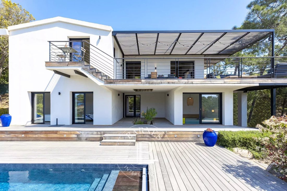 Villa in Lecci, Corsica, France 2 - 12953465