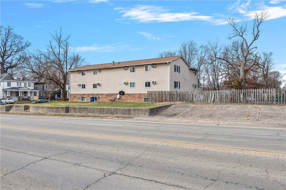 House in Decatur, Illinois, United States 4 - 15804863