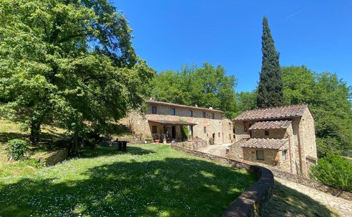 Country House in Montefiridolfi, San Casciano in Val di Pesa, Tuscany 1