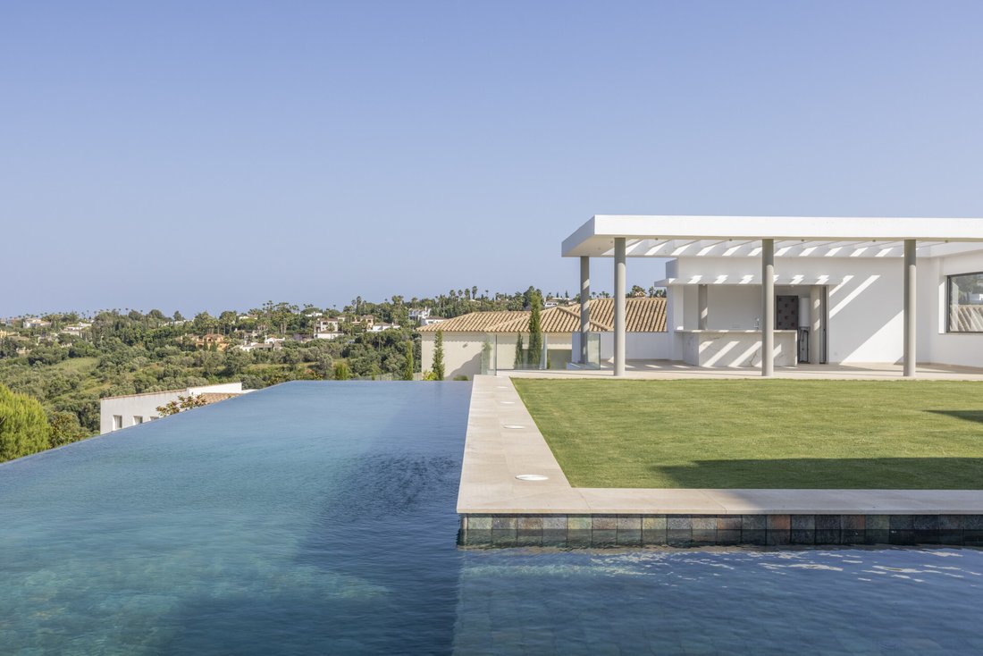Villa in Sotogrande, San Roque, Andalusia 3 - 13533978